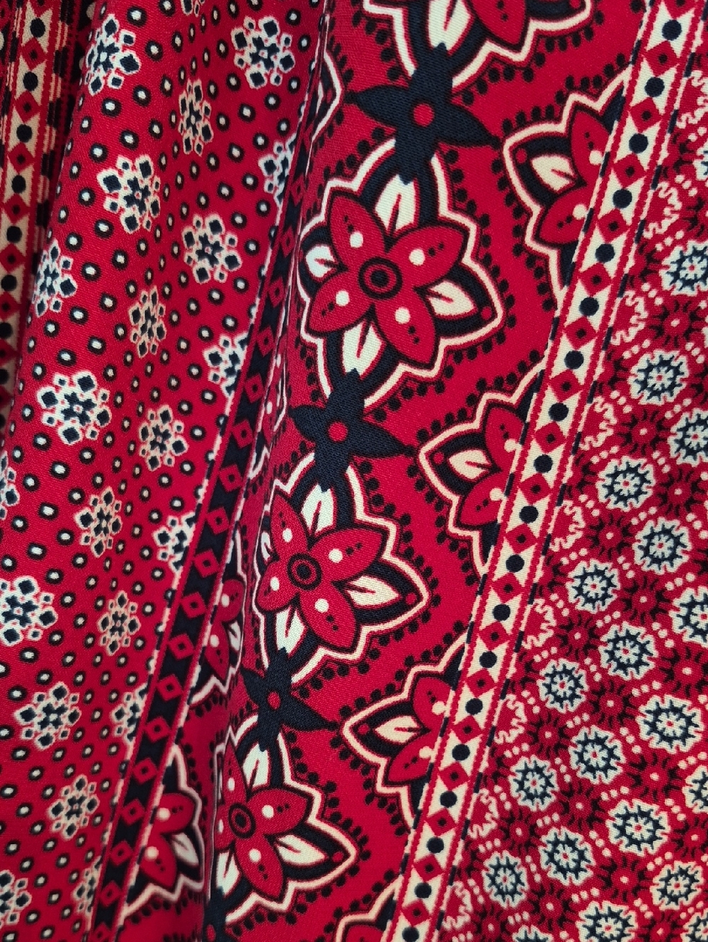 💐Cute No Boundaries Red White & Blue Tank Top with Lace Fringe Jr Sz XL (15-17) - Picture 2 of 7
